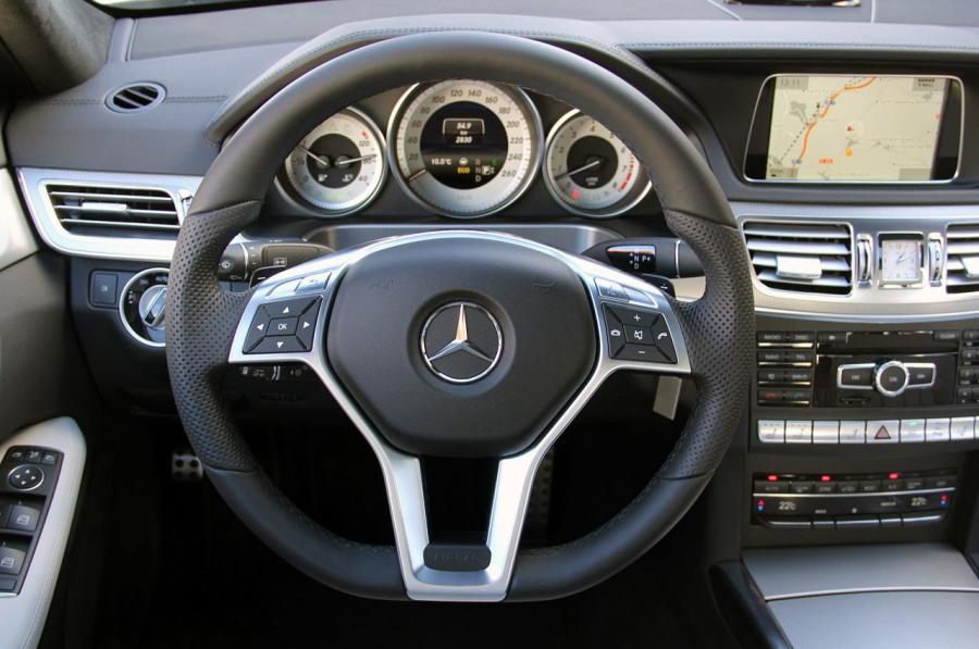  Mercedes-Benz E400 2014 года  (фото 21 из 41)